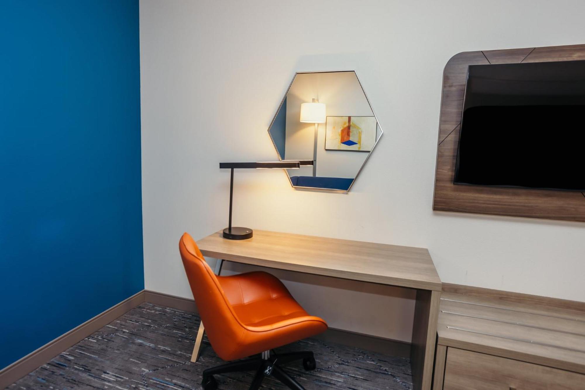 Holiday Inn Express - Des Moines - Ankeny By Ihg Buitenkant foto
